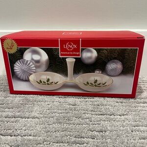 Lenox Holiday Divided Server
